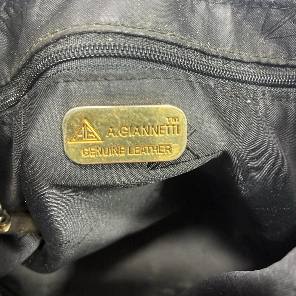 VTG A. Giannetti Genuine Leather Black Shoulder Tote Bag Gold Hardware Purse Y2K